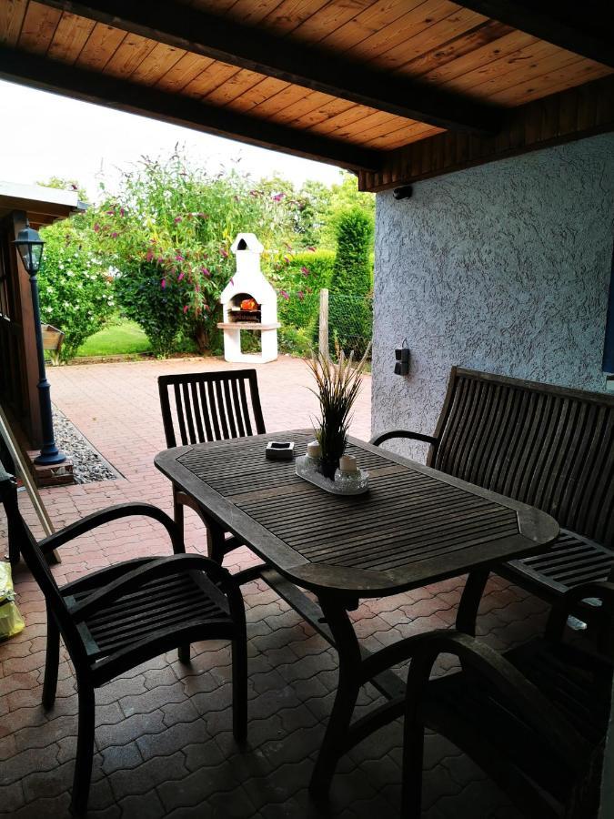 Ferienhaus Apartments Emmerthal מראה חיצוני תמונה